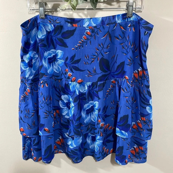Ann Taylor LOFT Floral Tiered Mini Skirt Blue and Red 14 - Picture 1 of 11
